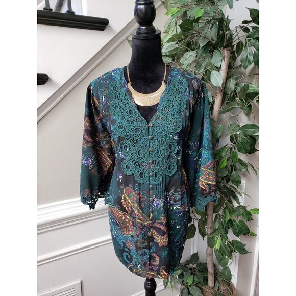 Denim 24/7 Tunic Top Womens 20W Green Paisley Lace Trim 3/4 Sleeve Button Front - Picture 1 of 15